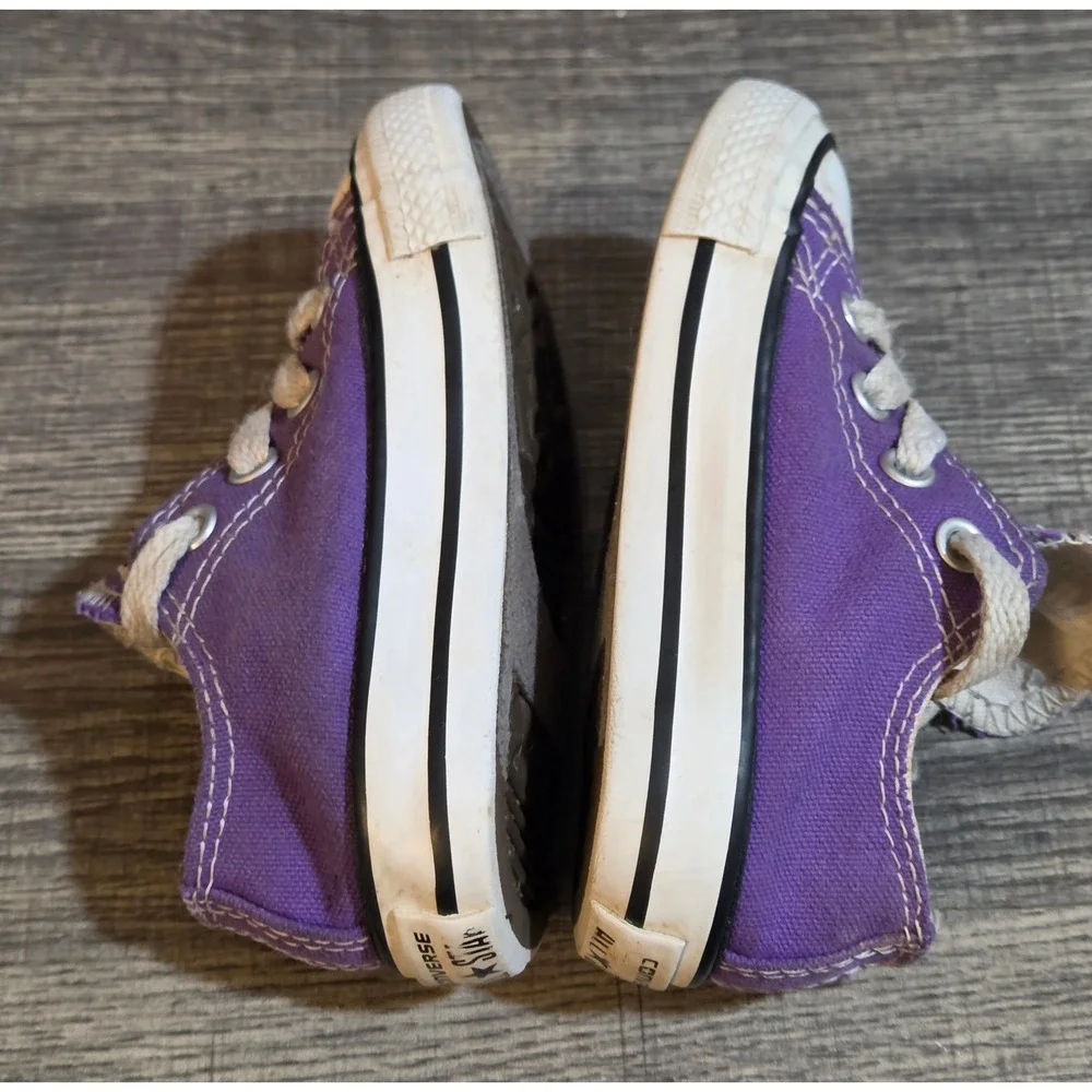 Converse Chuck Taylor All Star Lace Up Sneakers Infant Size 5 Purple